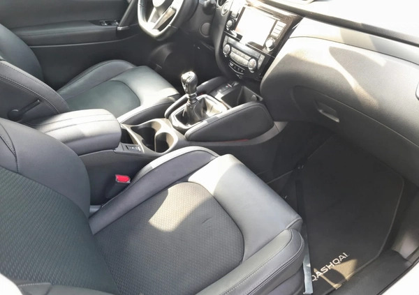 Nissan Qashqai cena 78900 przebieg: 149000, rok produkcji 2019 z Mysłowice małe 562